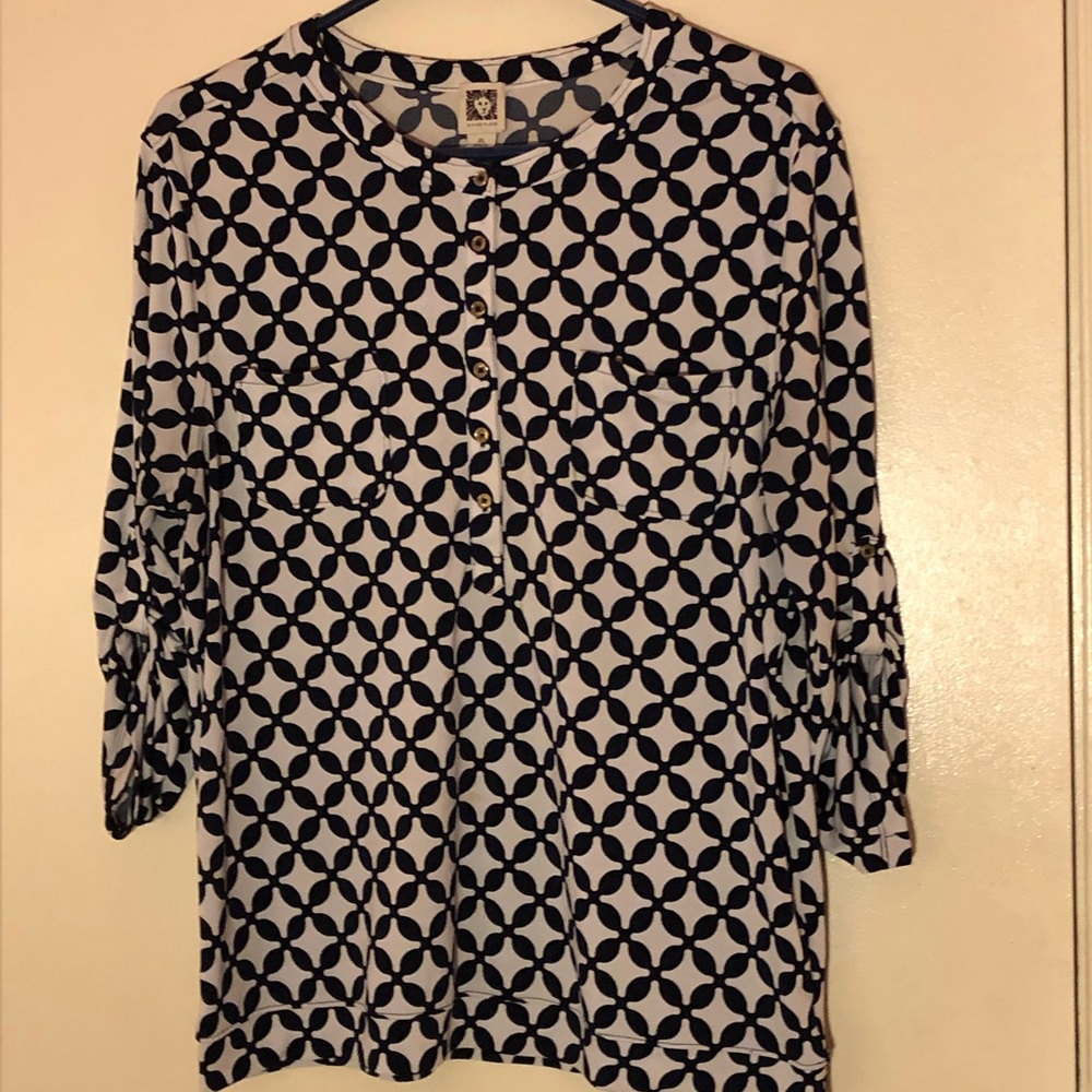Anne Klein blue/white print blouse
